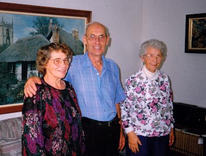 Angus and Eva Morisson were two of the last family Gaelic speakers in rural  Quebec. Their parents left Harris in 1880. Pictured with Marie.